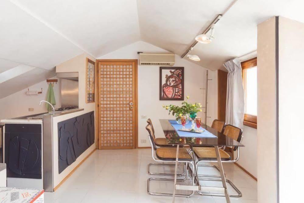 ורונה B&B Agli Scaligeri מראה חיצוני תמונה